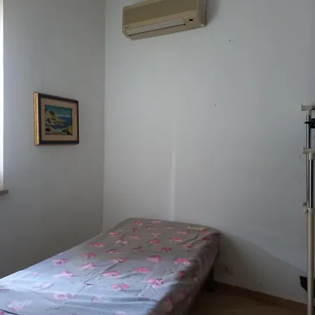 Marina 1 Pensionat Quartu SantʼElena